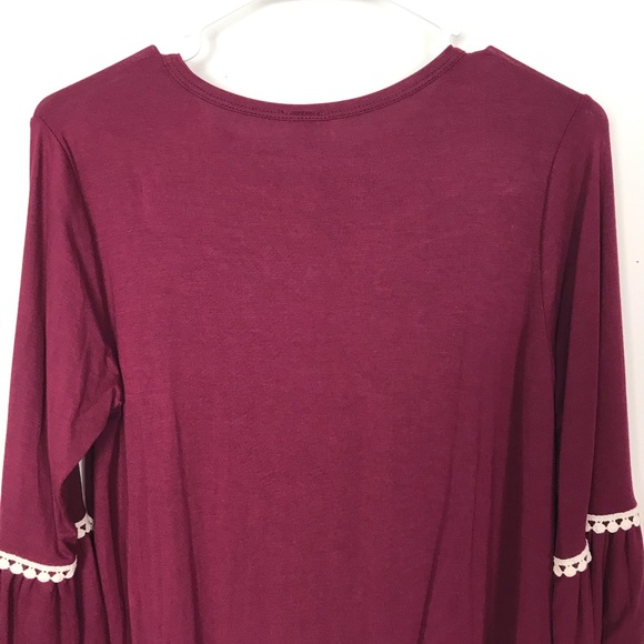 Lovely Souls Wine Red Bell Sleeve Tunic Top Contrast Boho Crochet Trim Small - Picture 6 of 8